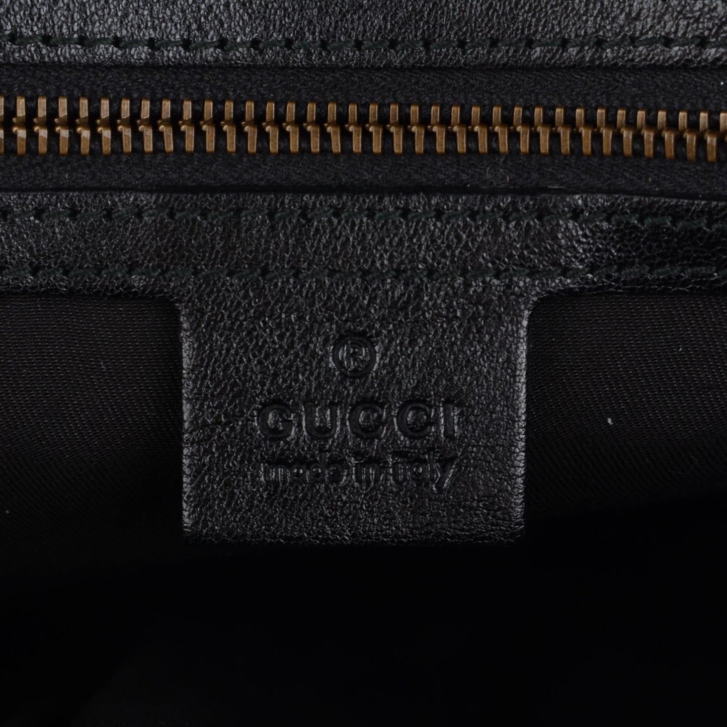 Monogram Medium Interlocking Boston Black