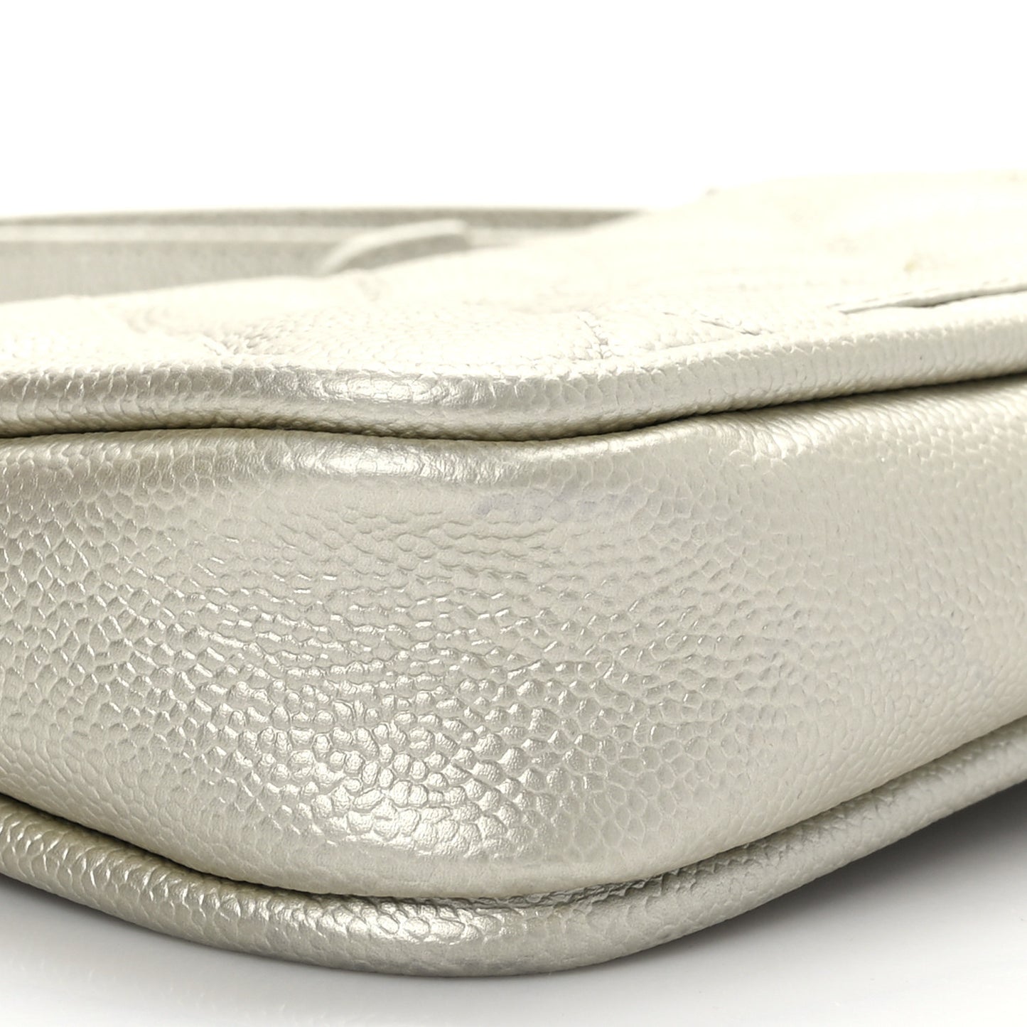 Metallic Caviar Quilted Timeless CC Shoulder Bag Gold