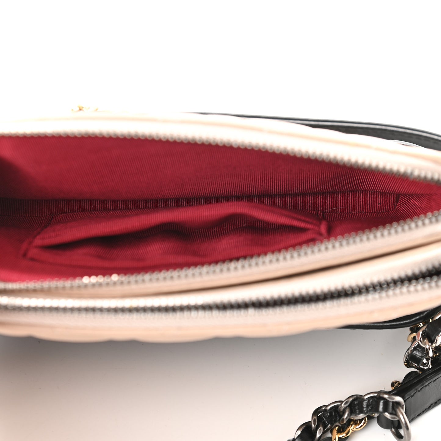 Aged Calfskin Quilted Small Gabrielle Clutch With Chain Beige Black