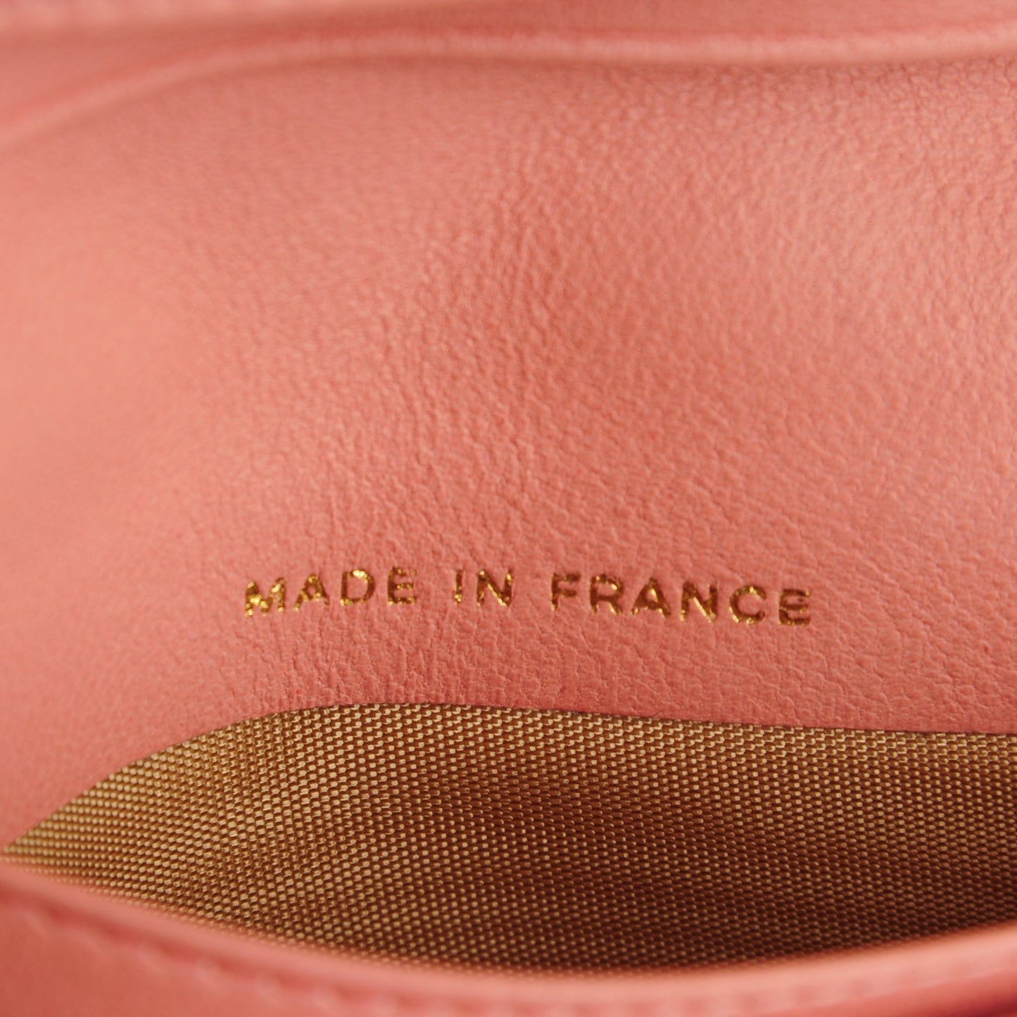 Caviar Timeless CC Compact French Wallet Pink