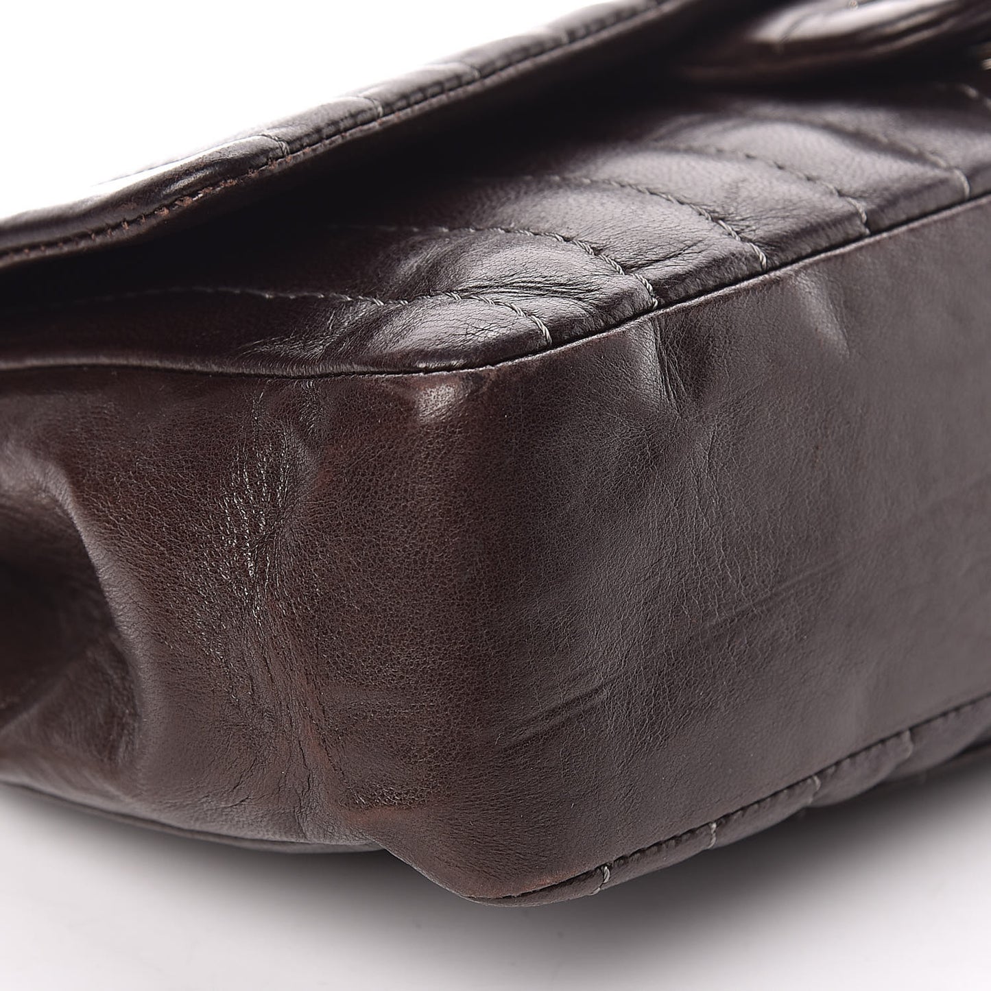 Lambskin Vertical Quilted Medium Single Flap Brown