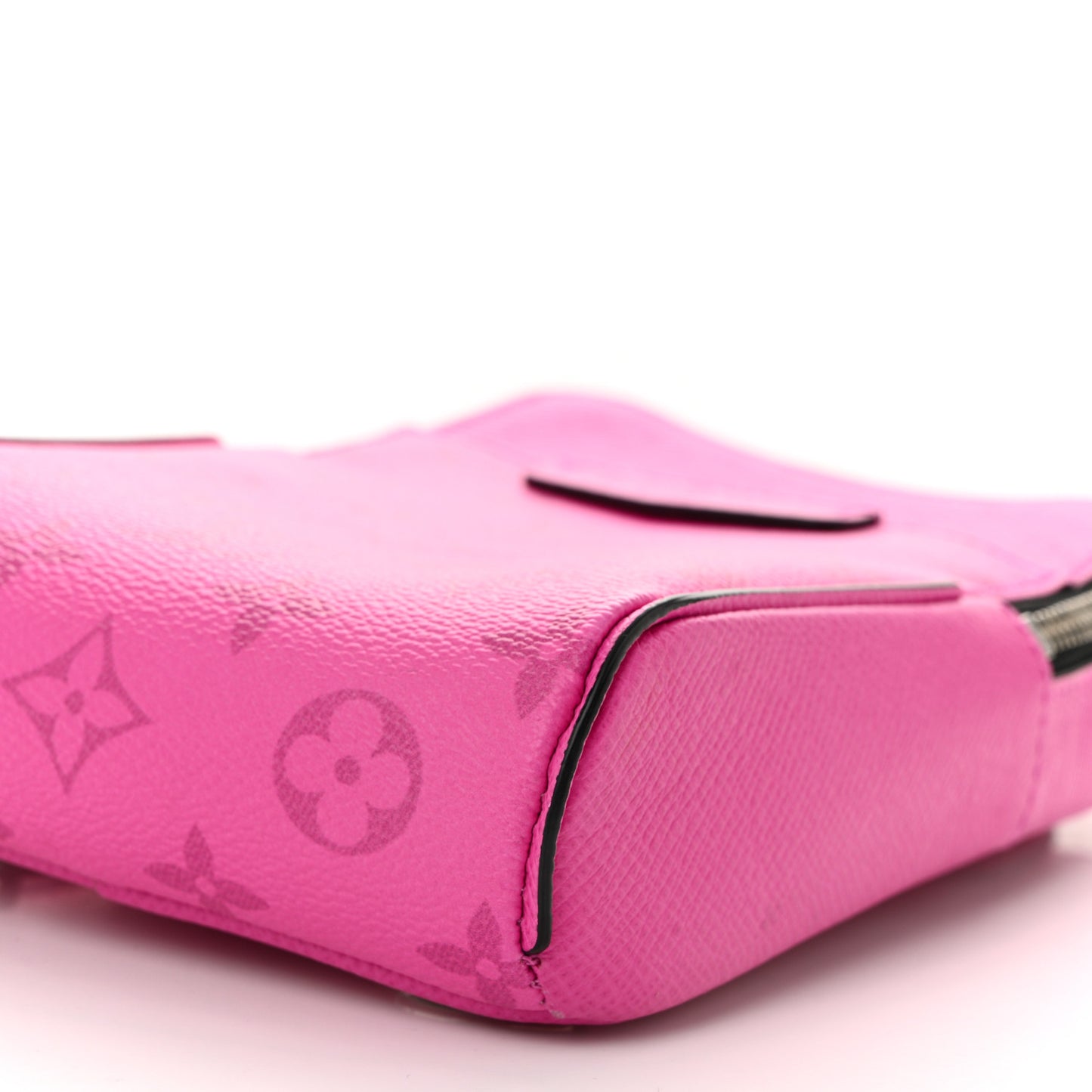 Taigarama Outdoor Slingbag Fuchsia