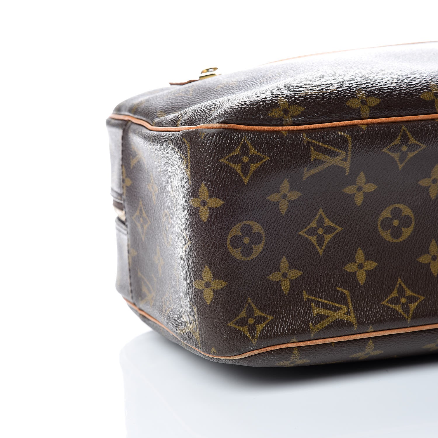 Louis Vuitton Monogram Cite GM 5 of 21