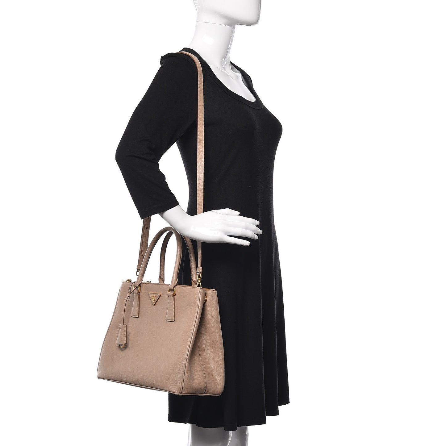 Saffiano Lux Large Galleria Double Zip Tote Cammeo