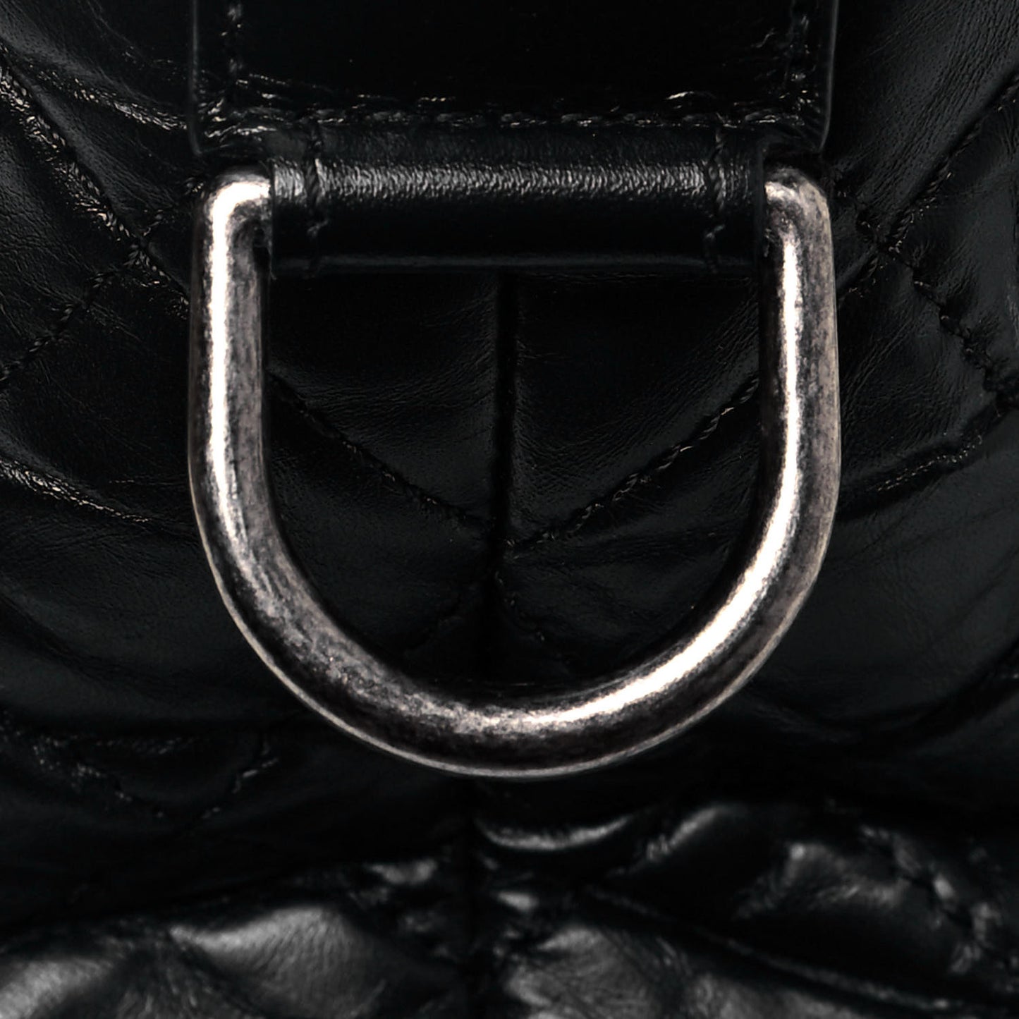 Aged Calfskin Quilted Medium Gabrielle Hobo Black