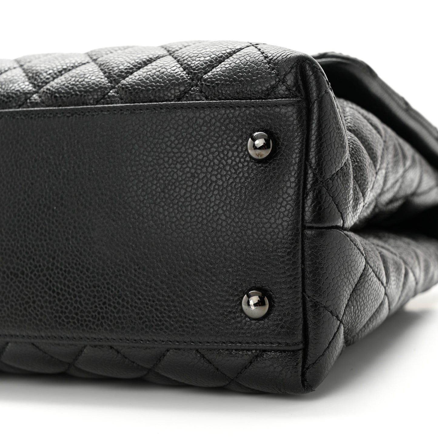 Caviar Quilted Medium Coco Handle Flap So Black