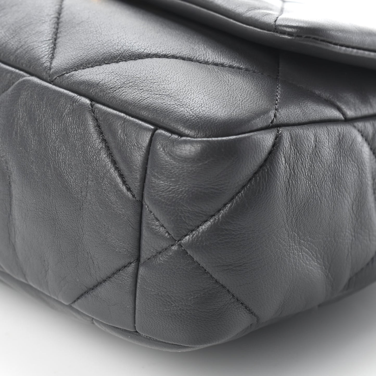 Lambskin Quilted Medium Chanel 19 Flap Dark Grey