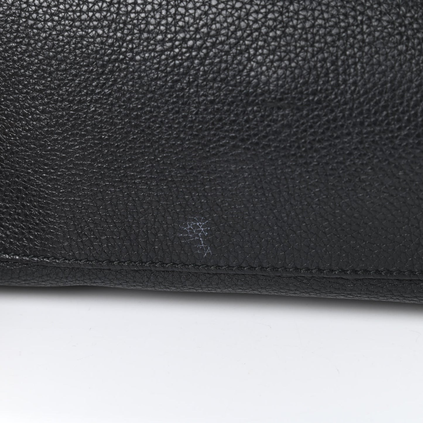 Pebbled Calfskin Studded Medium Soho Chain Shoulder Bag Black