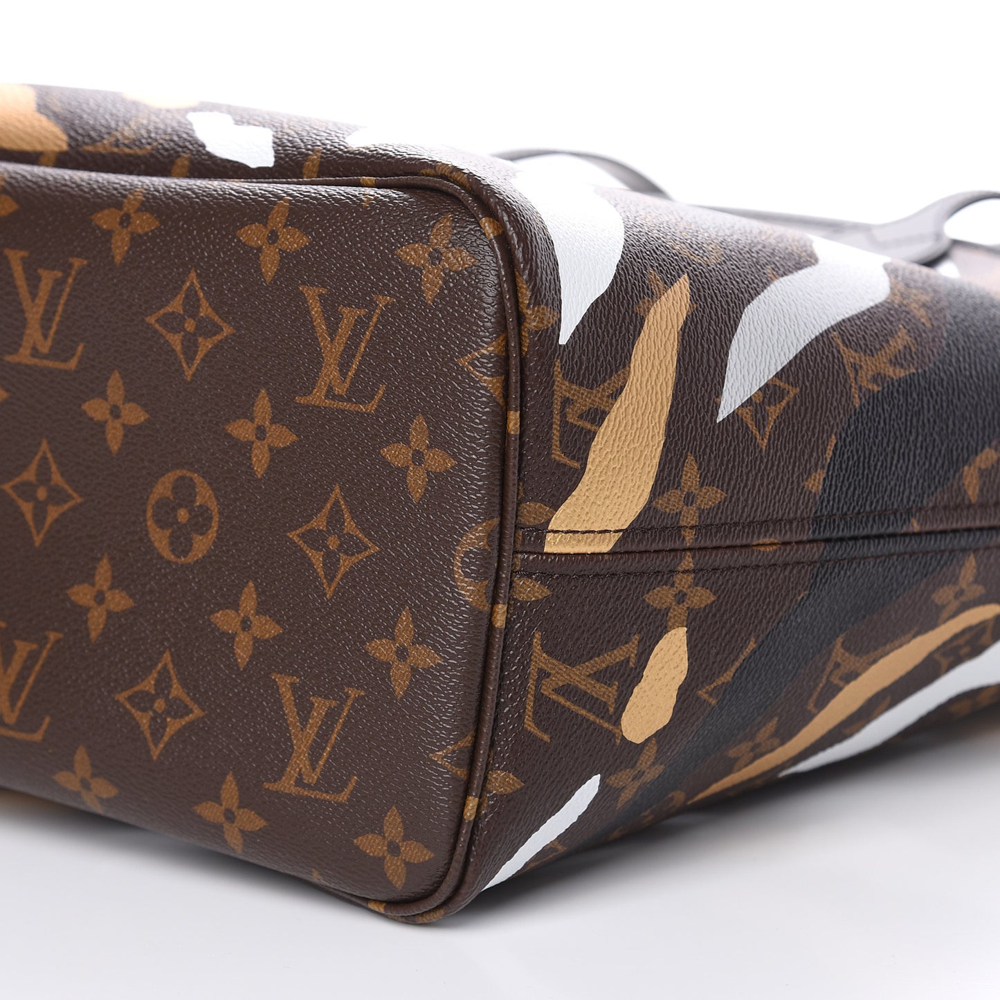 X LOL Monogram Neverfull MM Gold Silver
