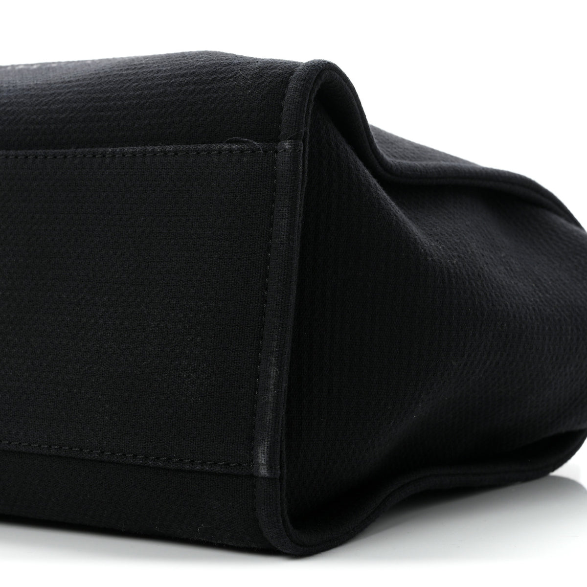 Mixed Fibers Medium Deauville Tote Black