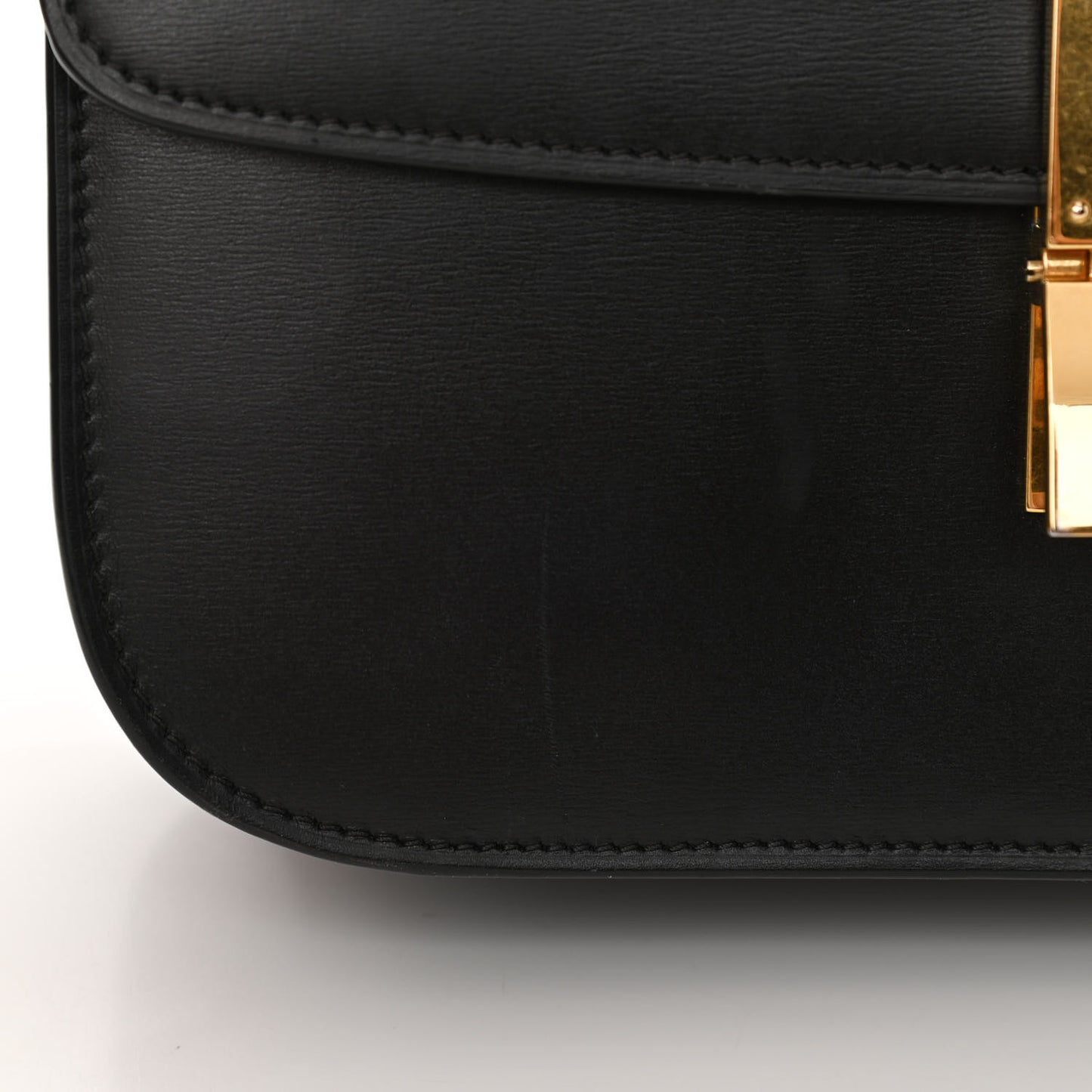 Box Calfskin Medium Classic Box Flap Bag Black