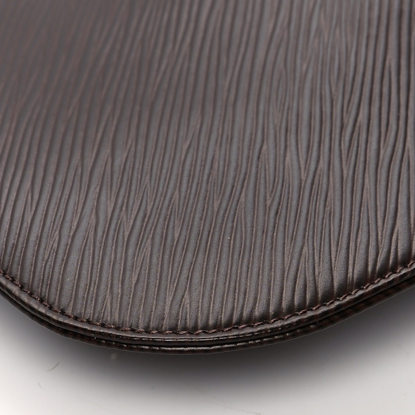 Epi Demi Lune Pochette Moka