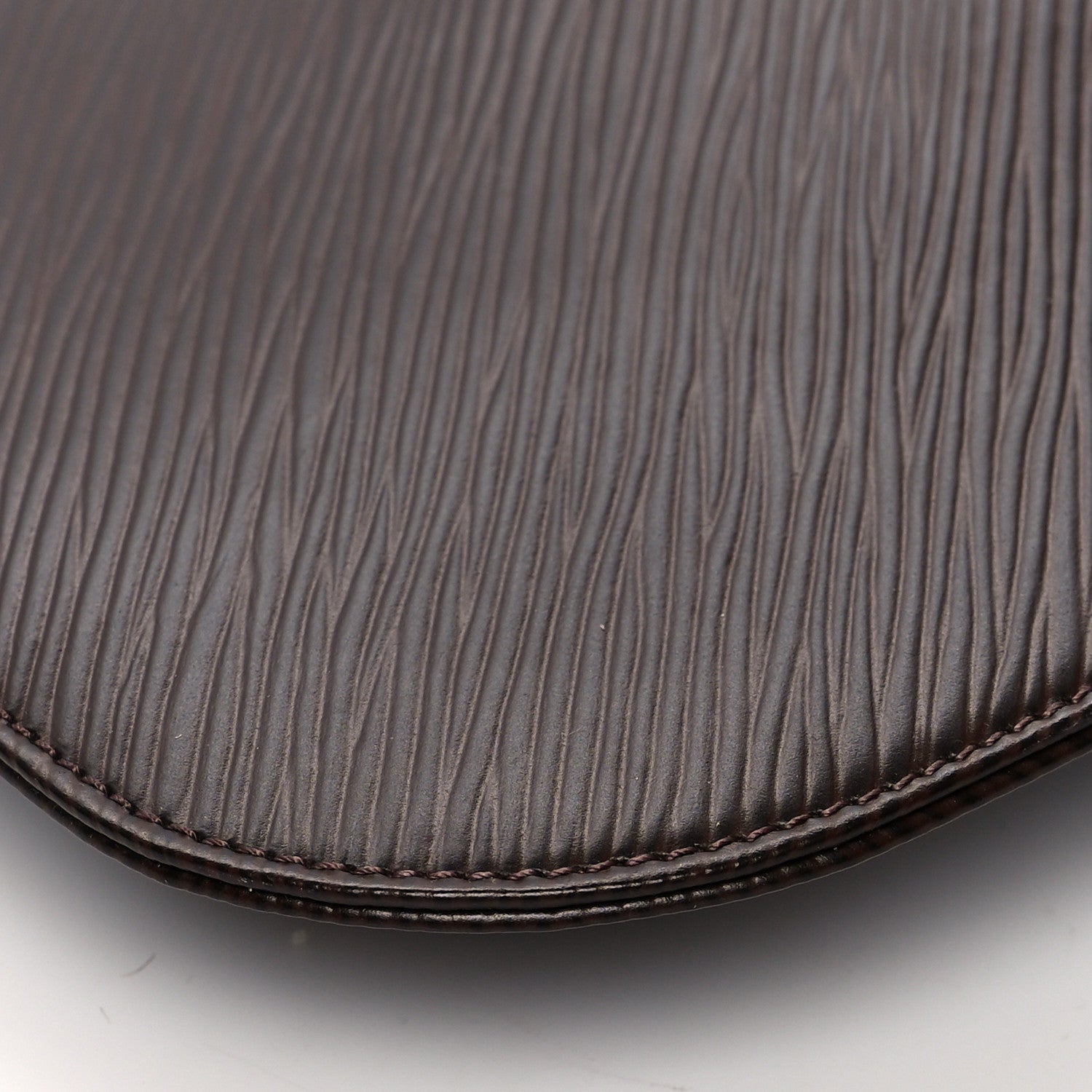 Louis Vuitton Epi Demi Lune Pochette Moka 8 of 9