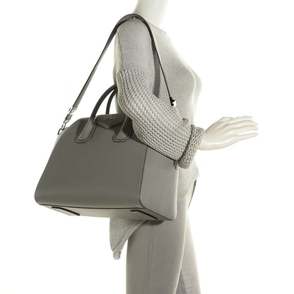 Givenchy Sugar Goatskin Medium Antigona Pearl Grey 2 of 10