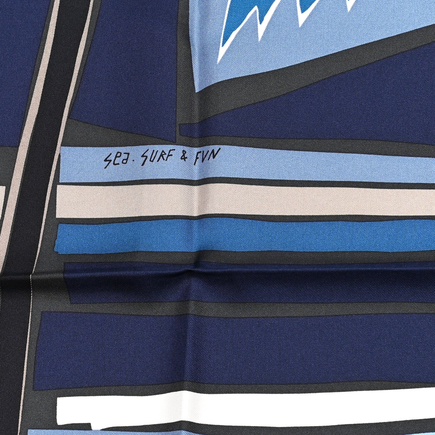 Silk Sea Surf and Fun Scarf 90 Anthracite Marine Jean