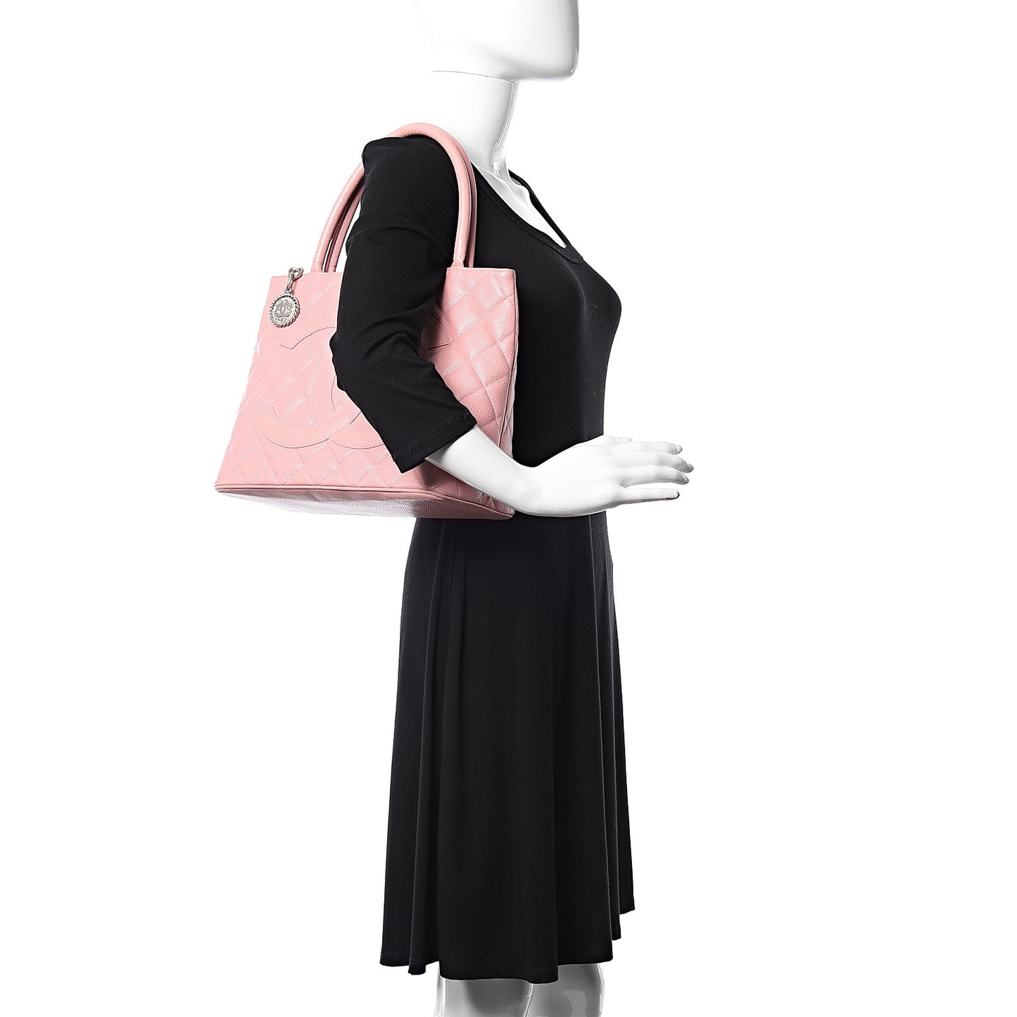Caviar Quilted Medallion Tote Light Pink