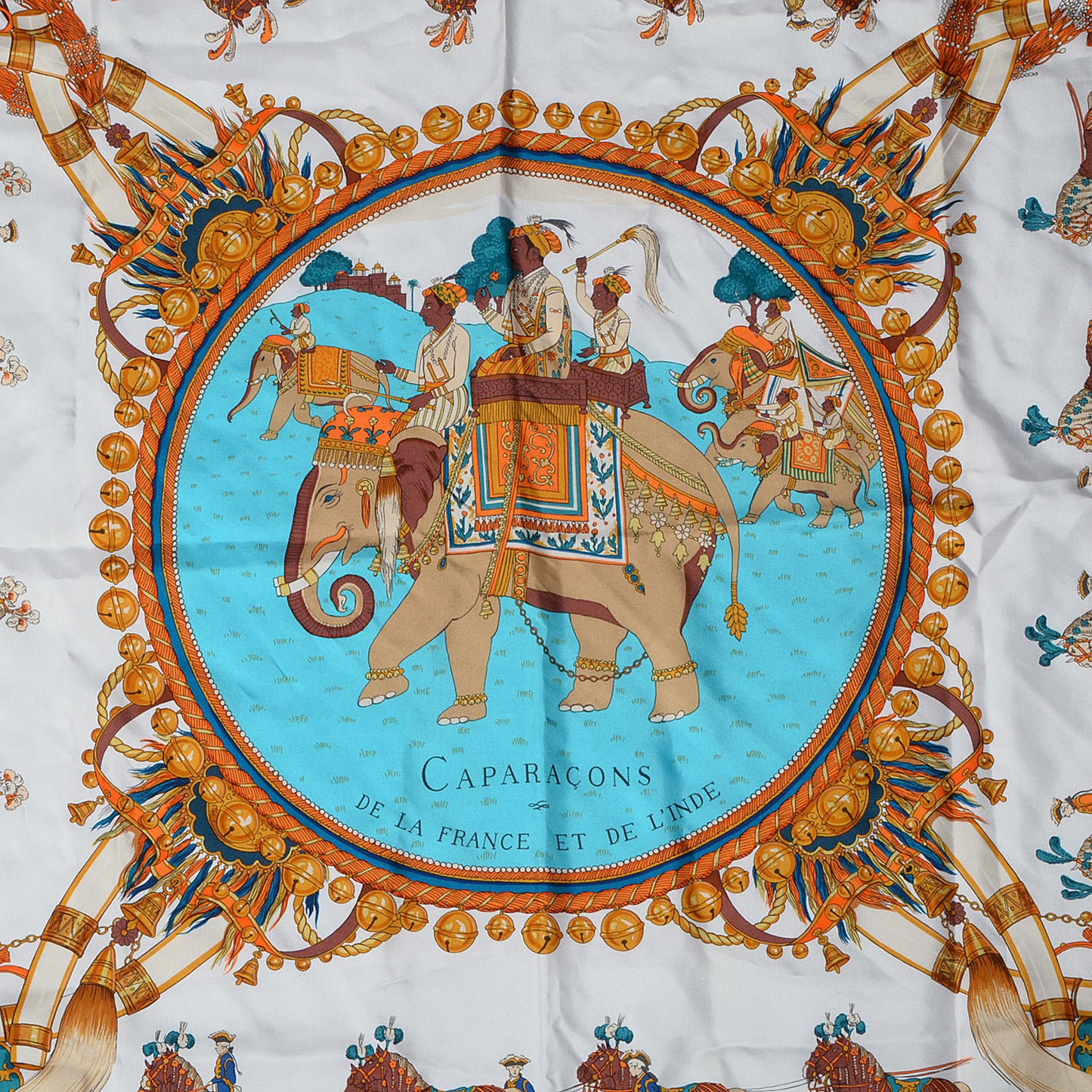 Silk Caparacons De La France Et De L'inde Scarf 90