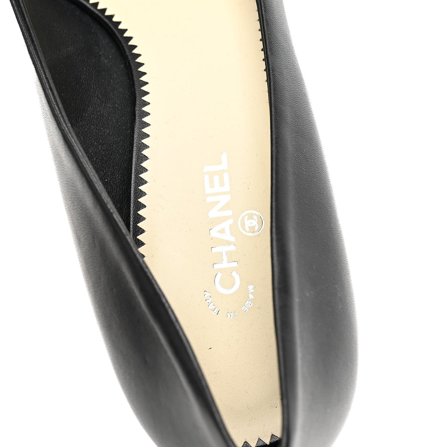 Lambskin CC Cap Toe Kitten Heel Pumps 39.5 Black