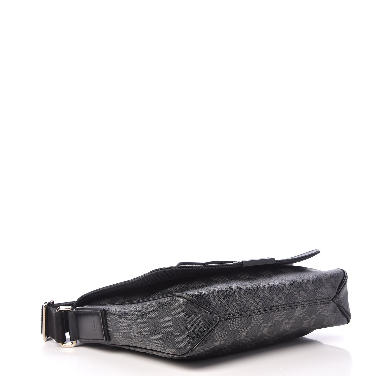 Louis Vuitton Damier Graphite District PM 4 of 18
