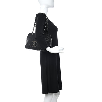 Chanel Calfskin Small Diamond Stitch Tote Black 3 of 5
