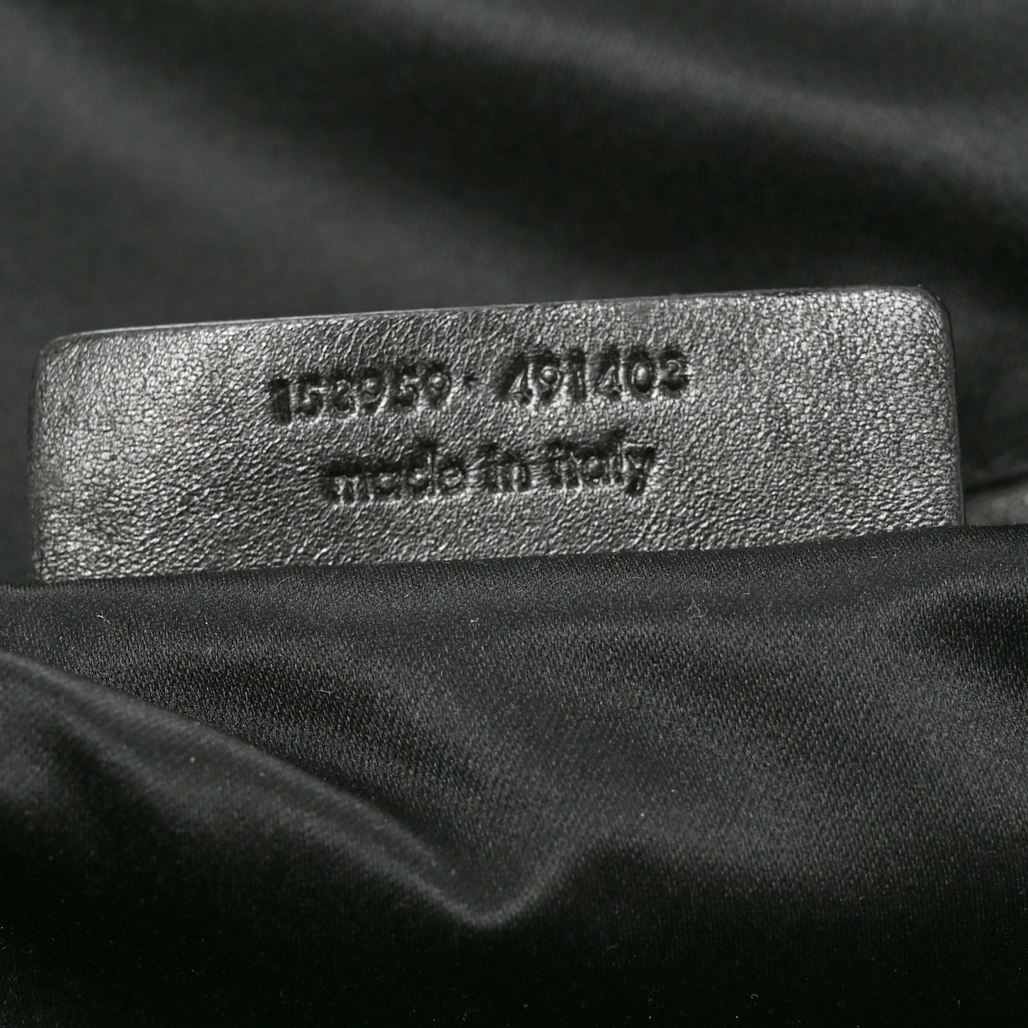 Calfskin Oversized Muse Black