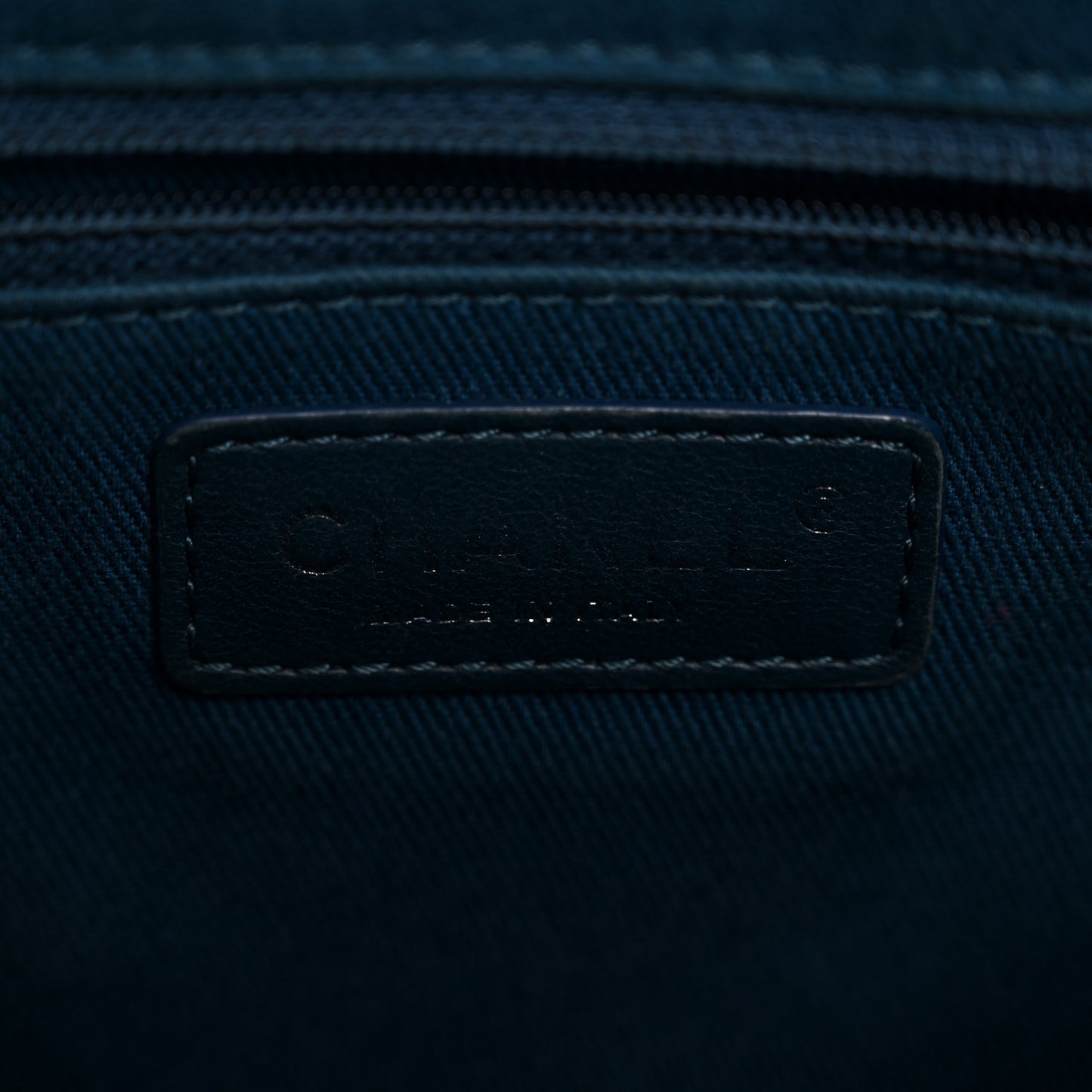 Caviar Quilted CC Timeless Soft Tote Blue