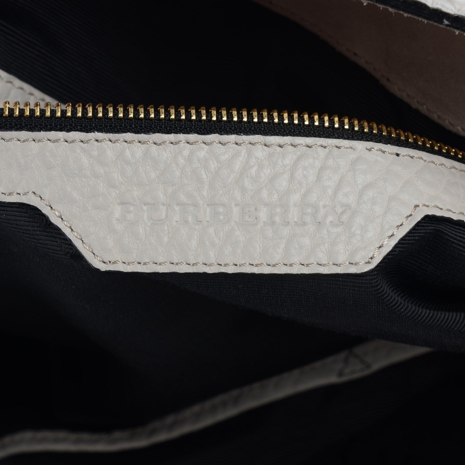 Burberry Heritage Grain Check Embossed Medium Lindburn Hobo Pale Grey 6 of 11