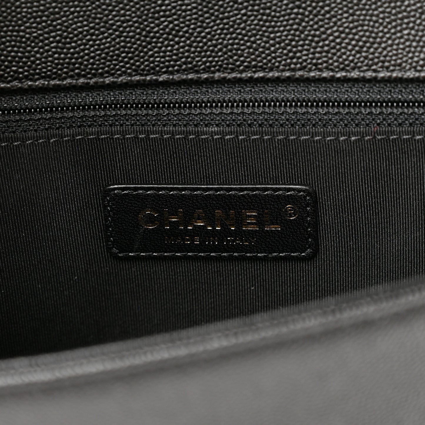 Caviar Quilted New Medium Boy Flap Black