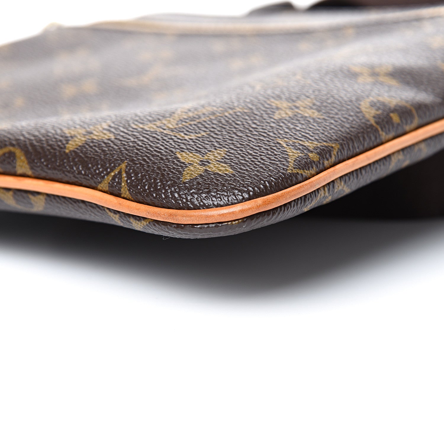 Louis Vuitton Monogram Pochette Valmy 9 of 9