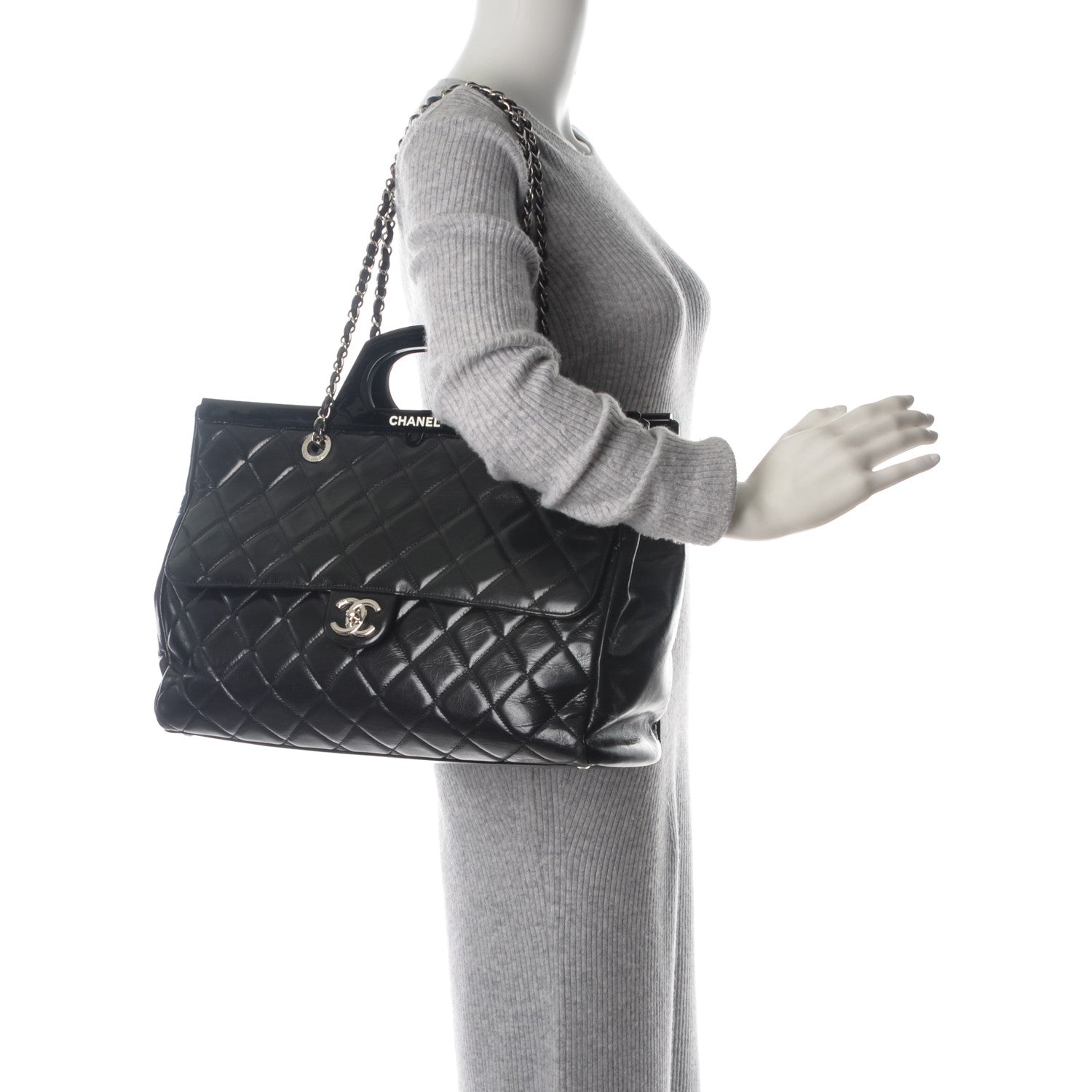 Chanel Glazed Calfskin Large CC Delivery Tote Black 2 of 7