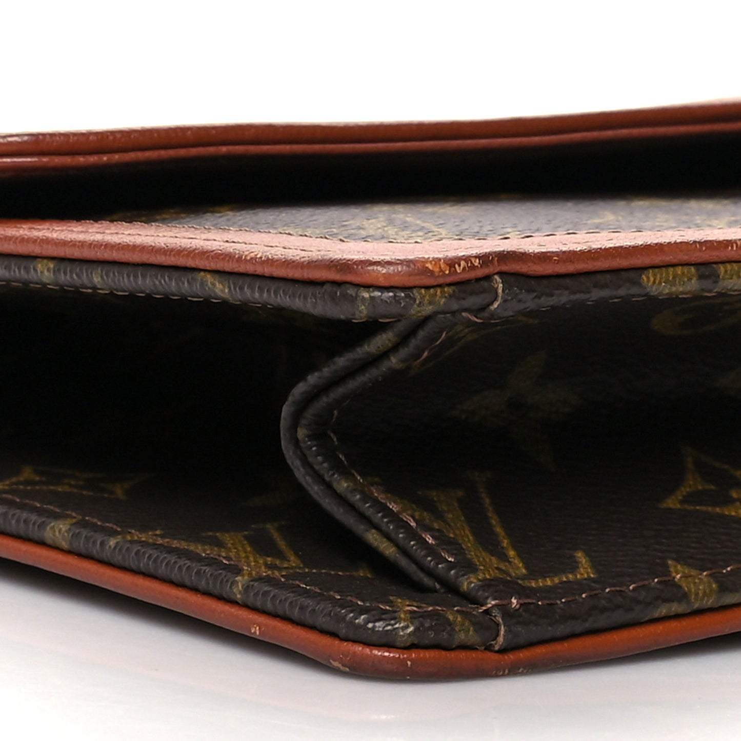 Monogram Pochette Dame 29