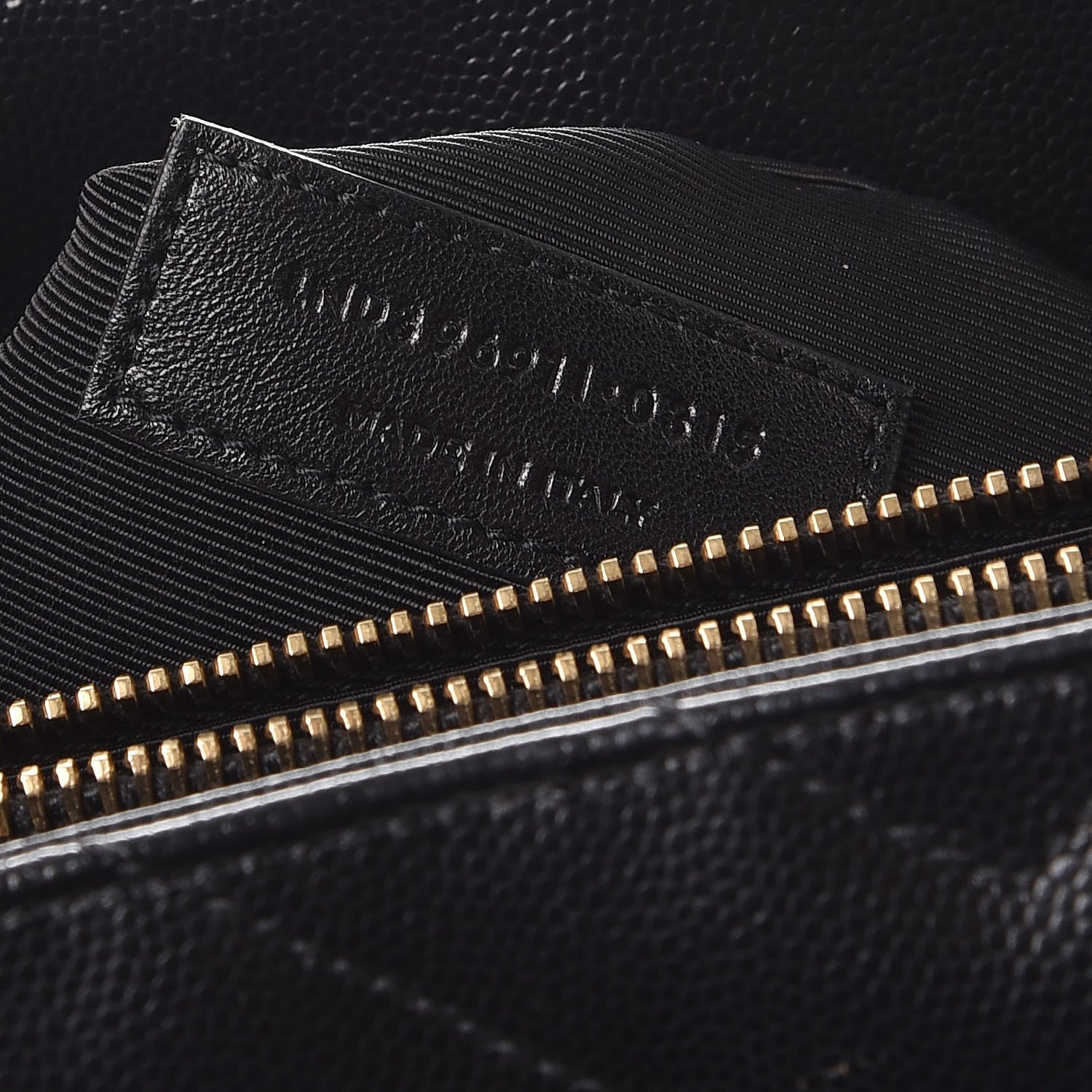 Saint Laurent Grain De Poudre Matelasse Chevron Monogram Shopping Bag Black 7 of 18