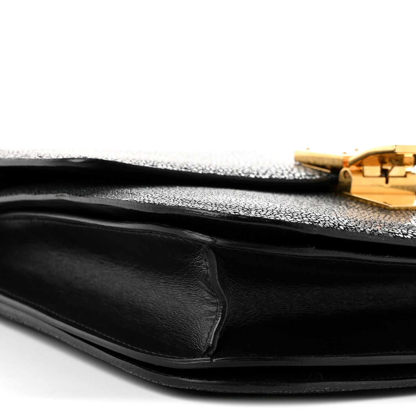Stingray Medium Classic Box Flap Bag Black