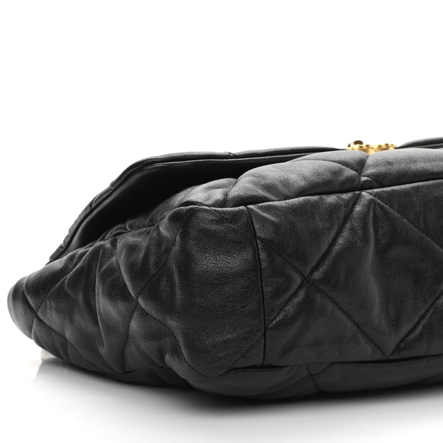 Goatskin Quilted Maxi Chanel 19 Flap Black