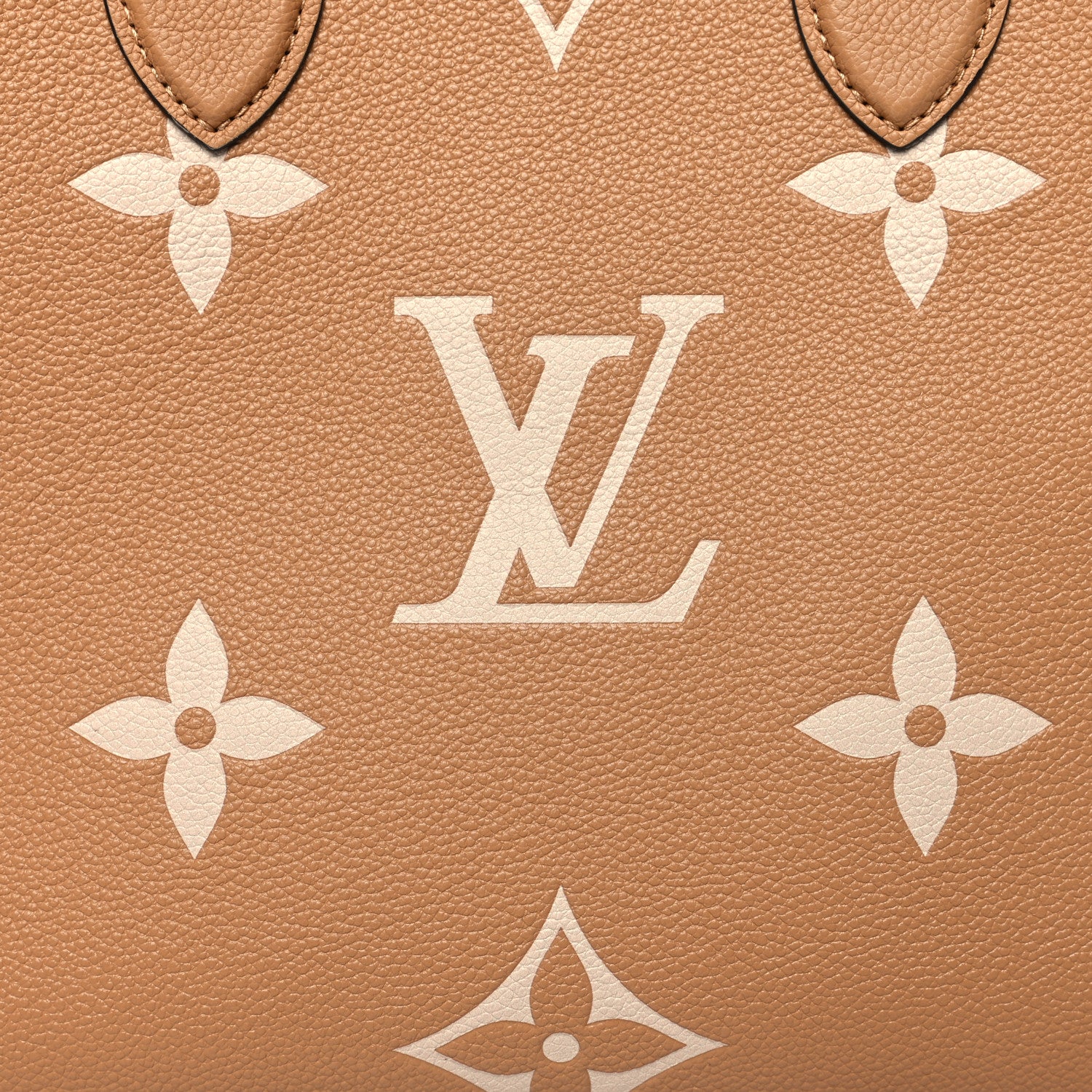 Louis Vuitton Empreinte Monogram Giant Onthego MM Arizona Creme 6 of 10