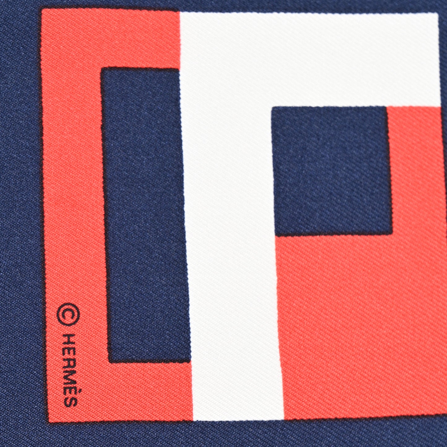 Silk Lettres Au Carre Scarf 45 Blanc Marine Rouge