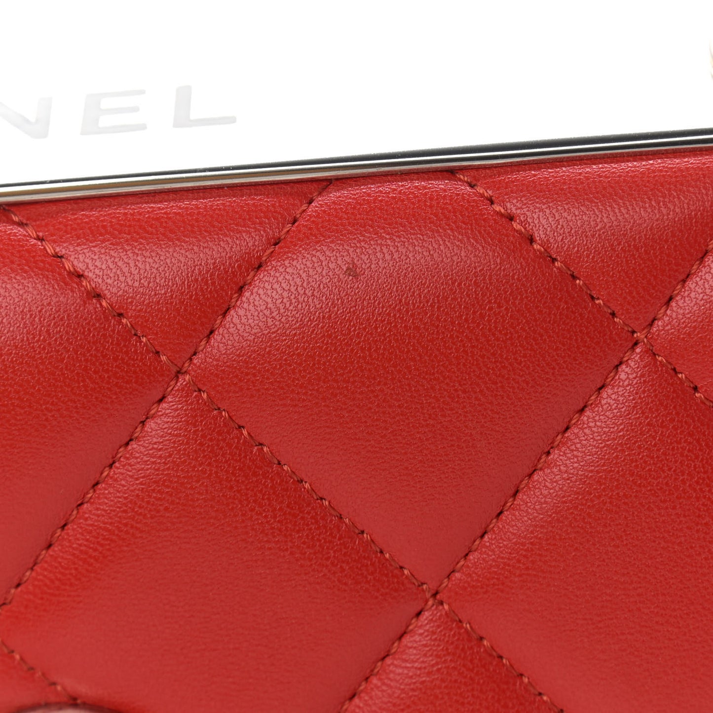 Lambskin Quilted Medium Trendy CC Flap Red
