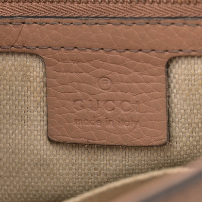Gucci Pebbled Calfskin Medium Soho Flap Crossbody Camelia 6 of 18