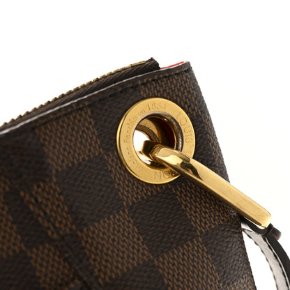 Louis Vuitton Damier Ebene South Bank Besace 12 of 16