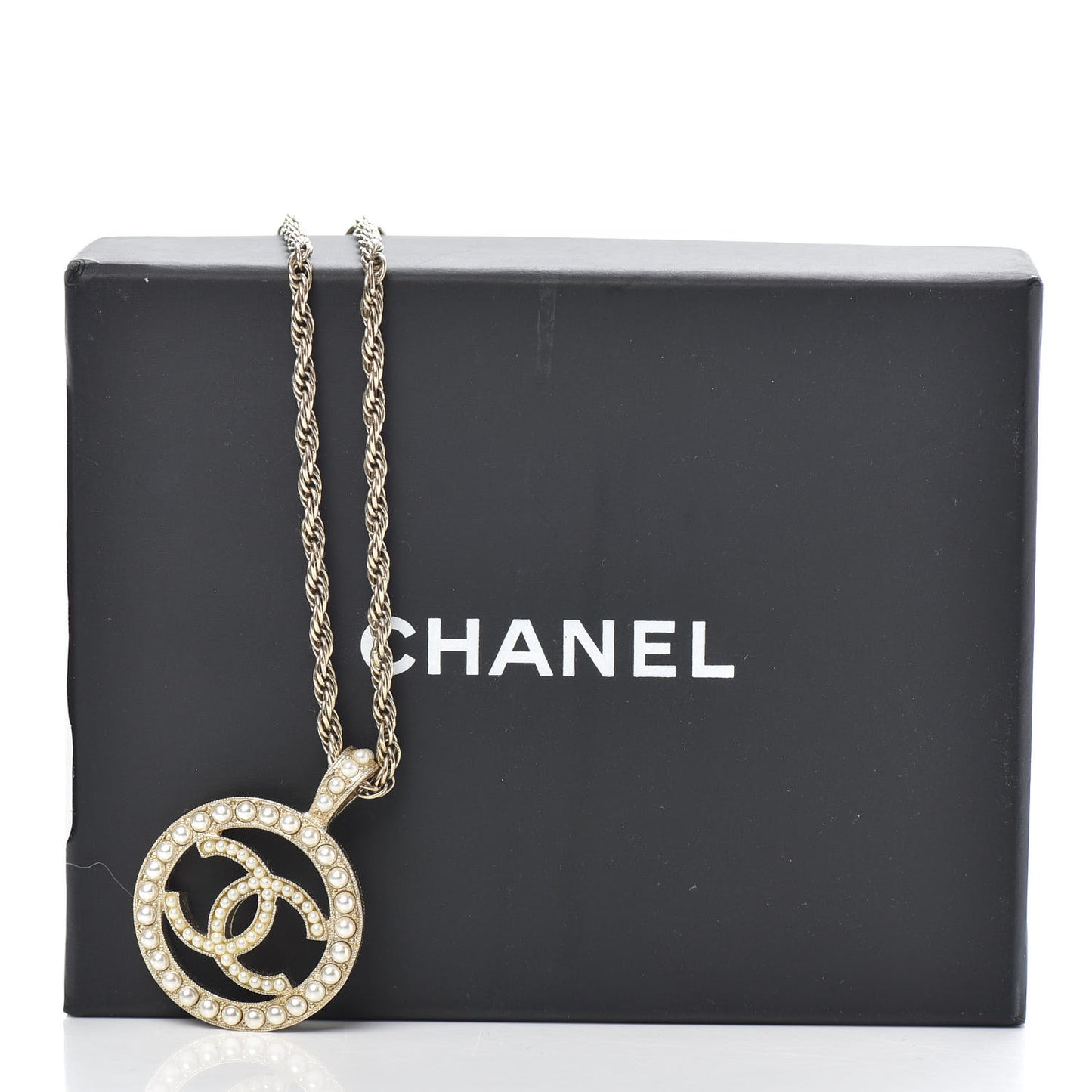 Pearl CC Medallion Necklace Gold