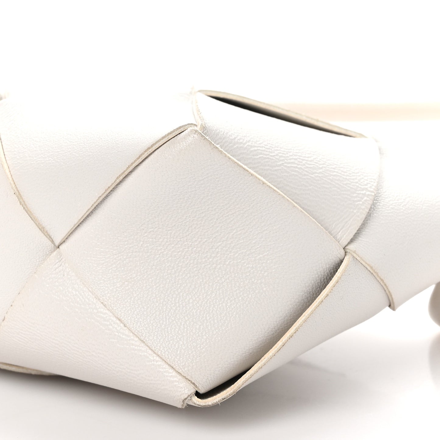 Nappa Maxi Intreccio Exploded Shoulder Bag Chalk