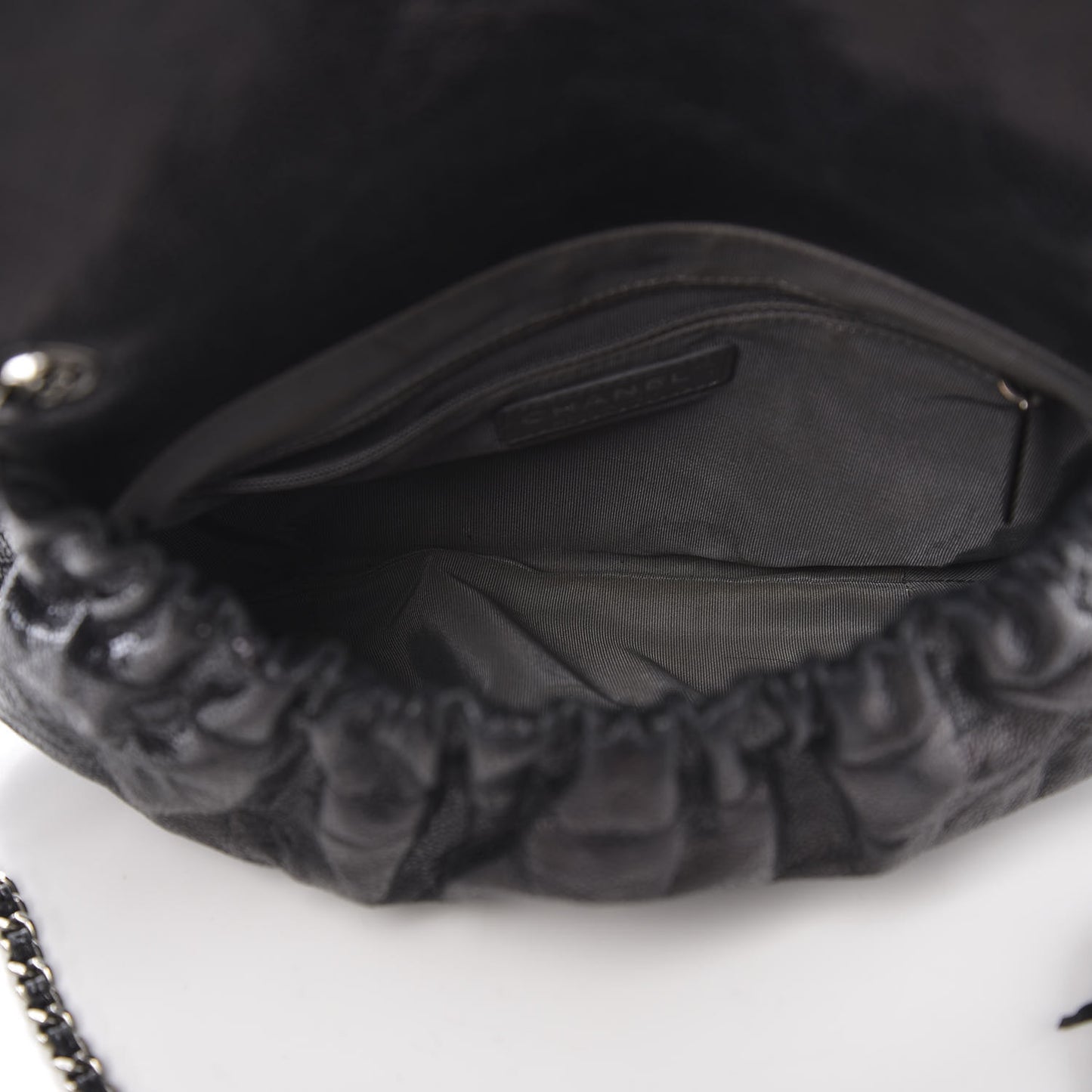 Caviar Quilted Medium Elastic Flap Black