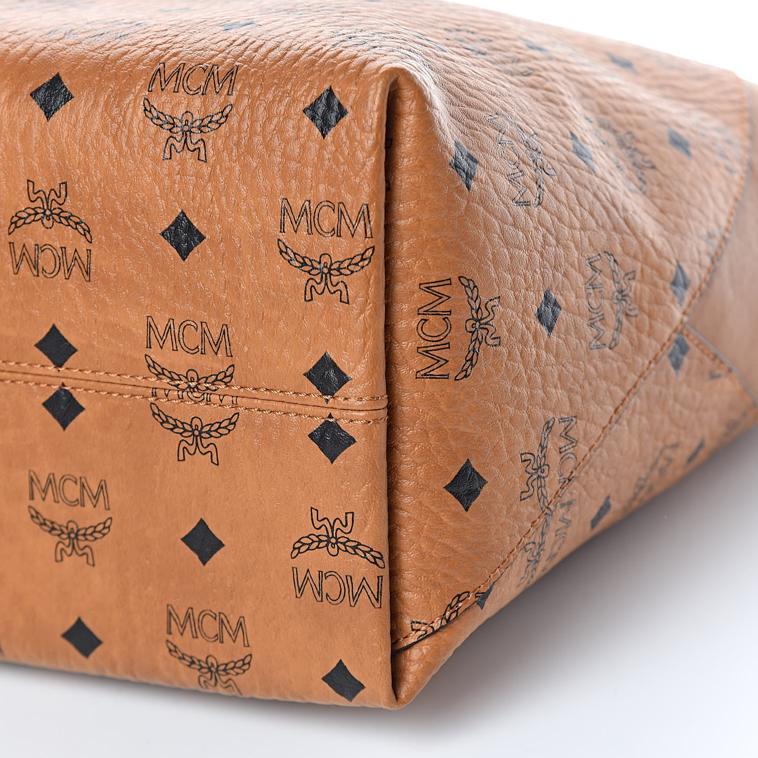 MCM Visetos Large Klara Hobo Cognac 9 of 9