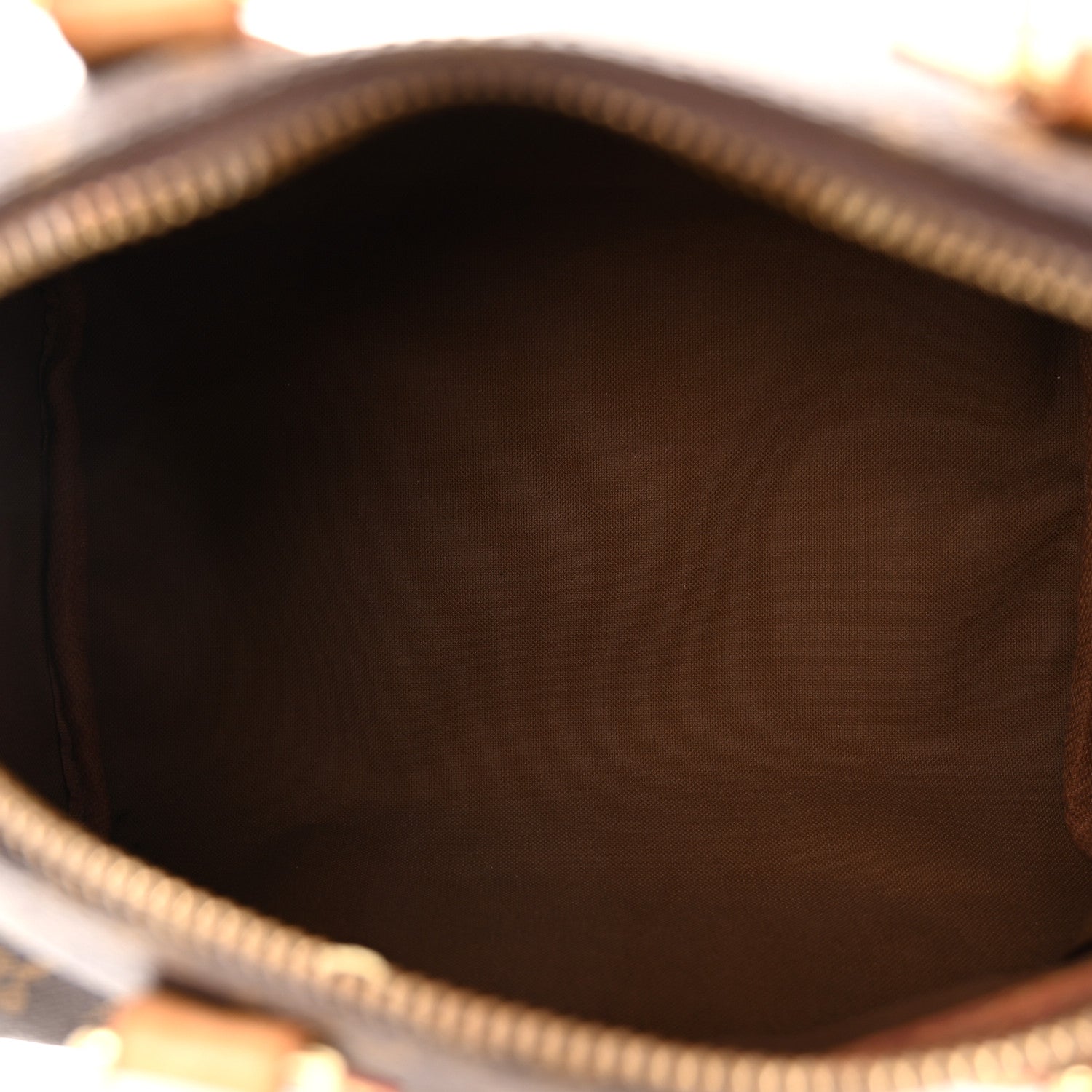Louis Vuitton Monogram Speedy 25 5 of 11