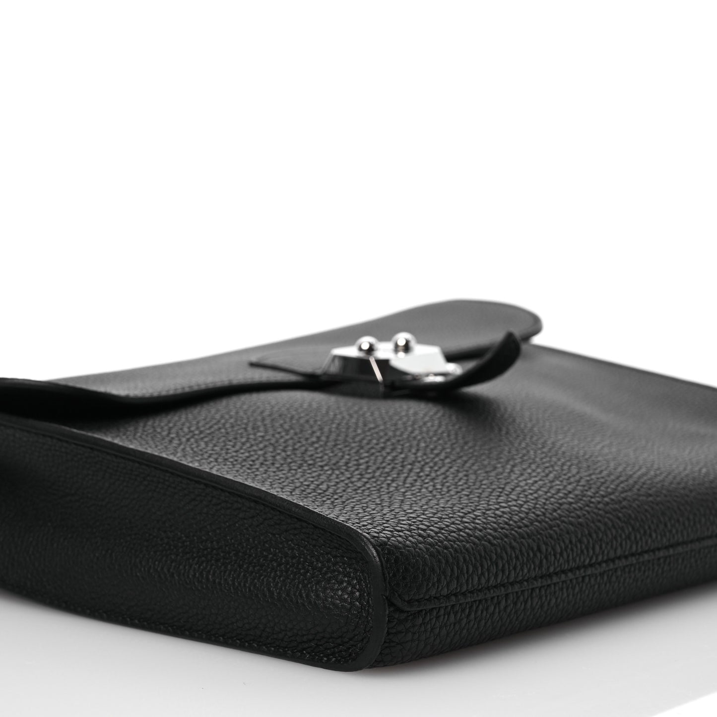 Togo Sac A Depeches 29 Messenger Bag Black