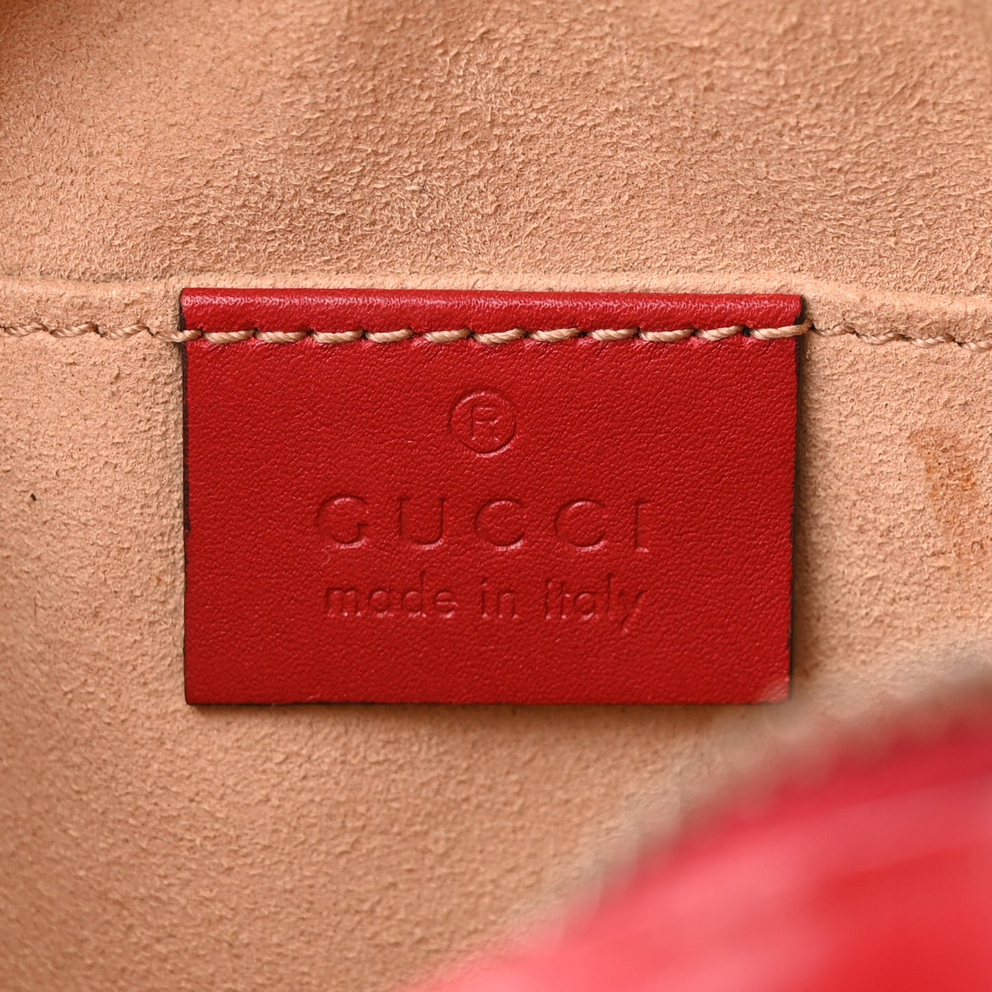 Calfskin Matelasse Mini GG Marmont Chain Shoulder Bag Hibiscus Red