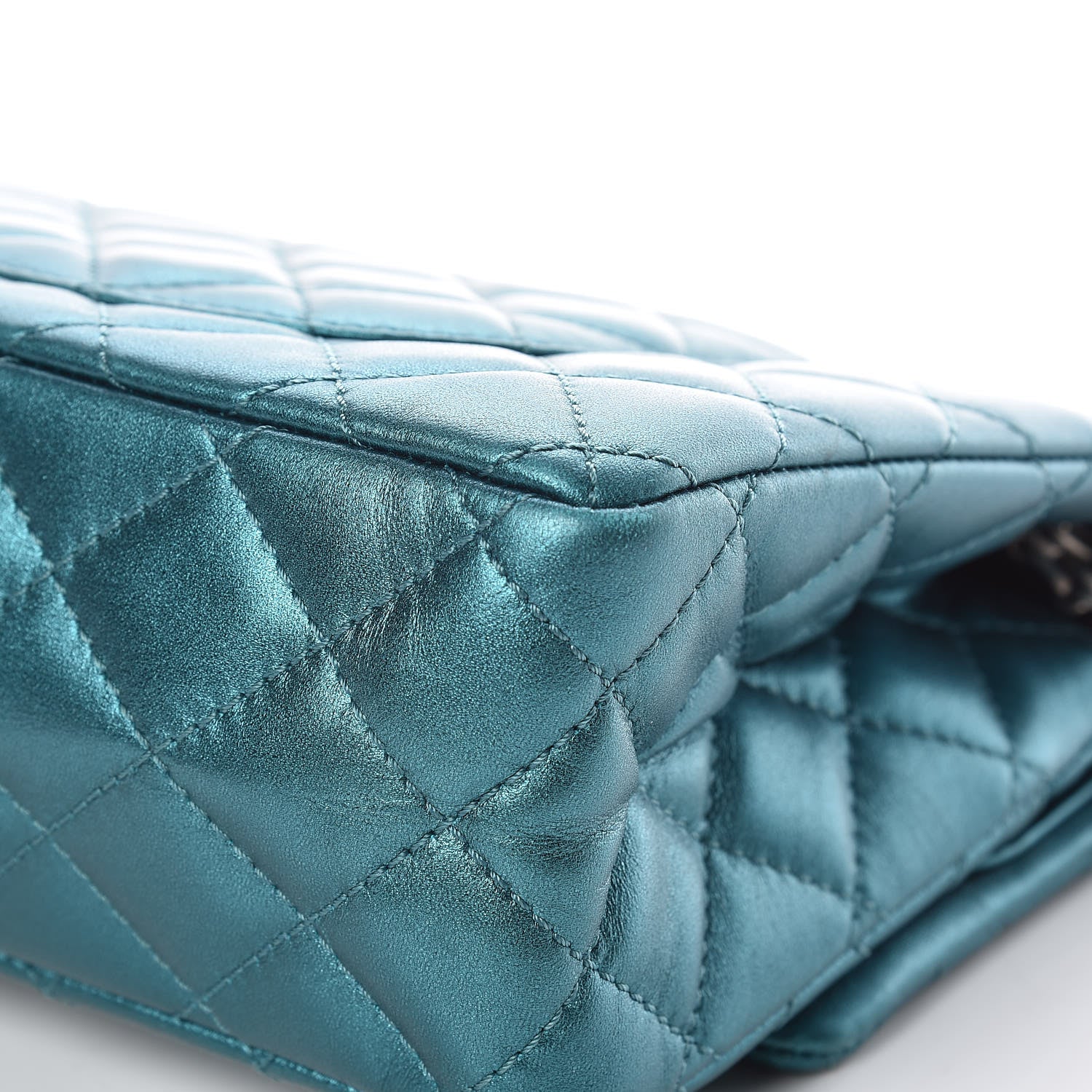 Chanel Metallic Calfskin Quilted 2.55 Reissue 226 Flap Turquoise 8 of 12