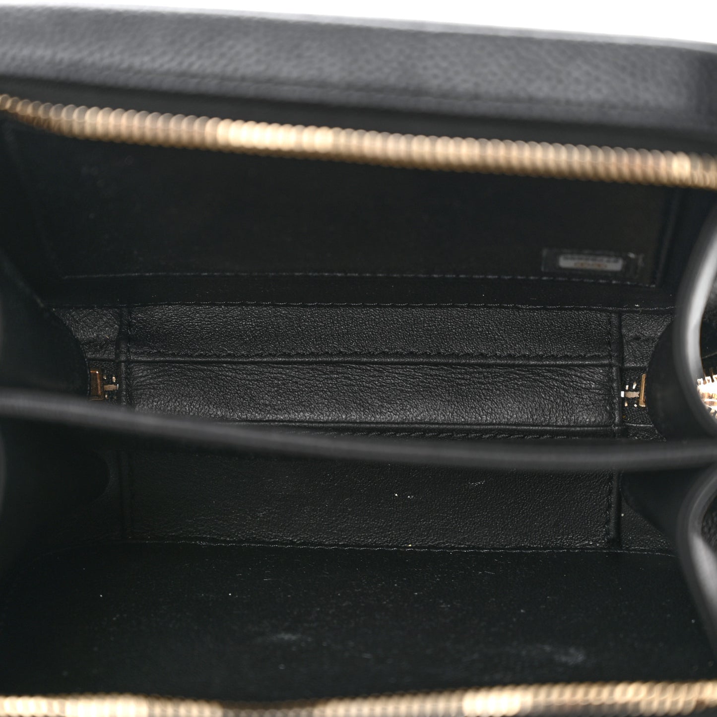 Caviar Quilted Small CC Filigree Vanity Case Black