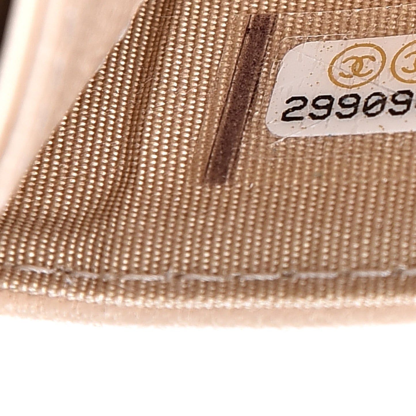 Shiny Goatskin Quilted Chanel 19 Card Holder Beige