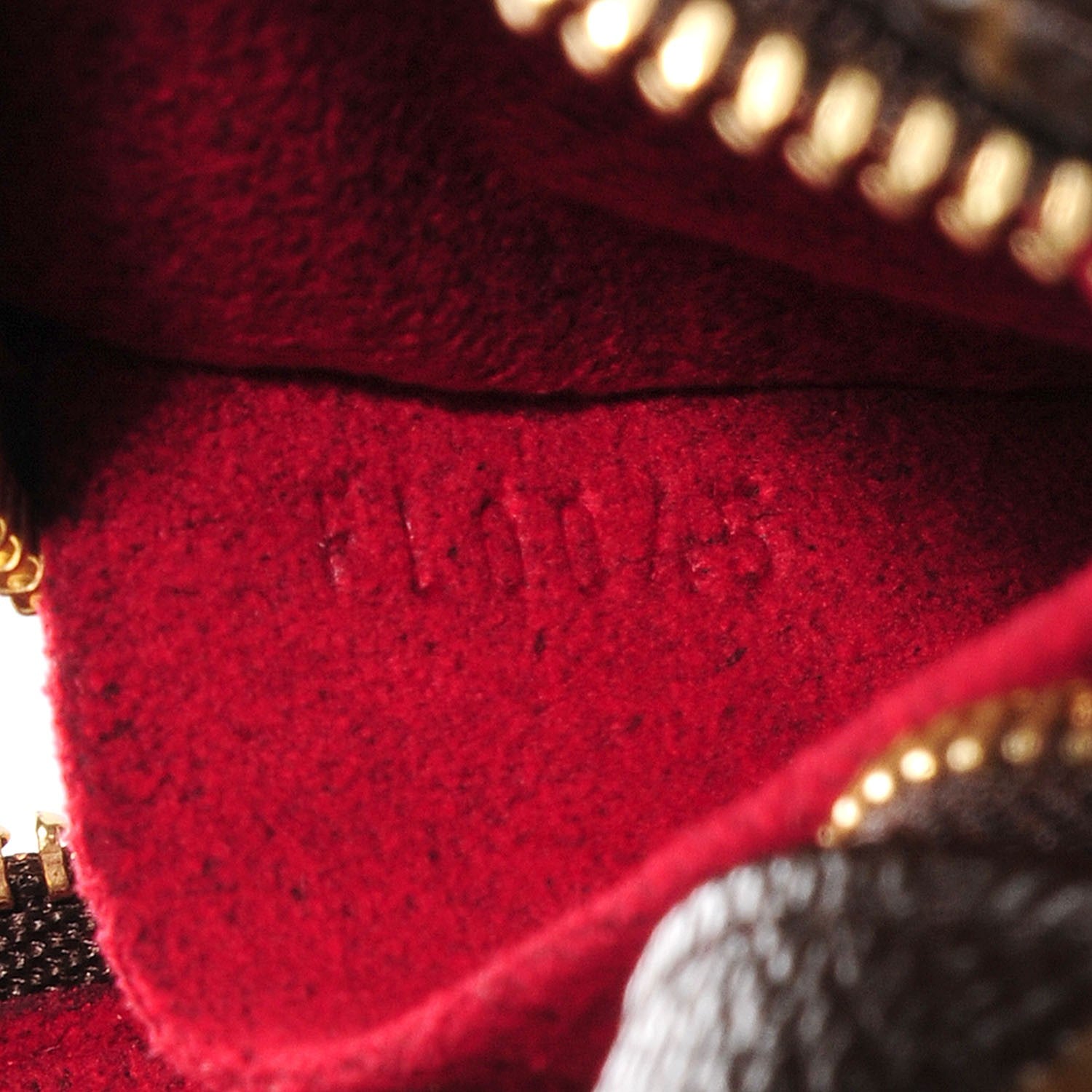 Louis Vuitton Monogram Wapity Case 6 of 7
